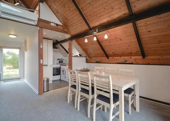 Prázdninový dům Three-bedroom In Molby