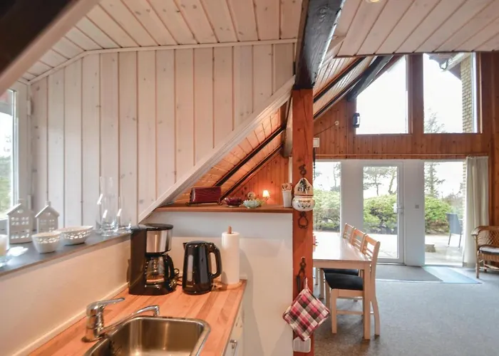 Three-bedroom In Prázdninový dům *